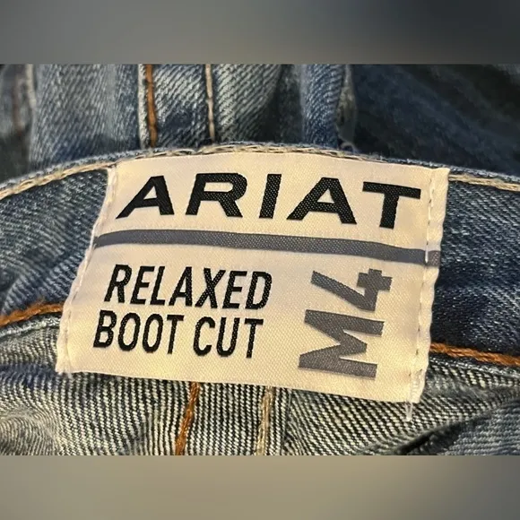 NWT- Ariat Men's M4 Low Rise Scoundrel Boot Cut Jeans  SIZE: 40W X 34L